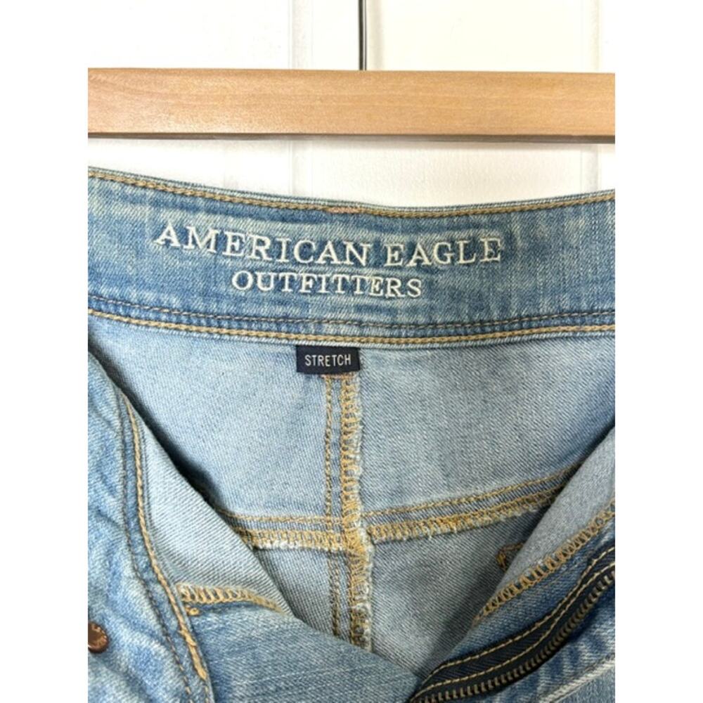 American Eagle Kick Boot Jeans Size 16 Short Blue Light Wash Stretch Denim - Picture 8 of 11